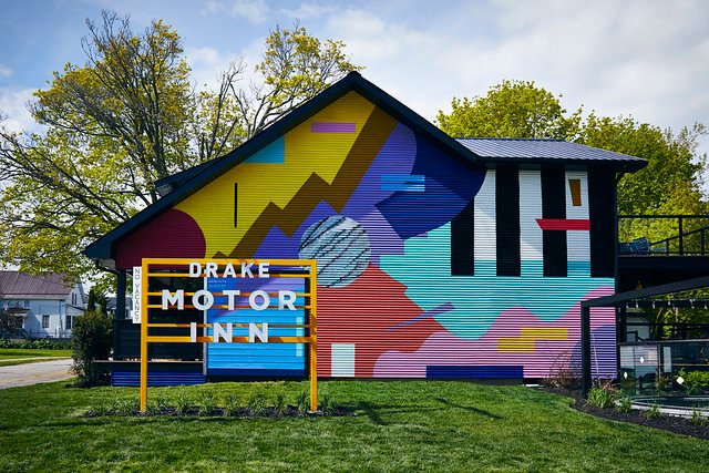 Drake Motor Inn-官方