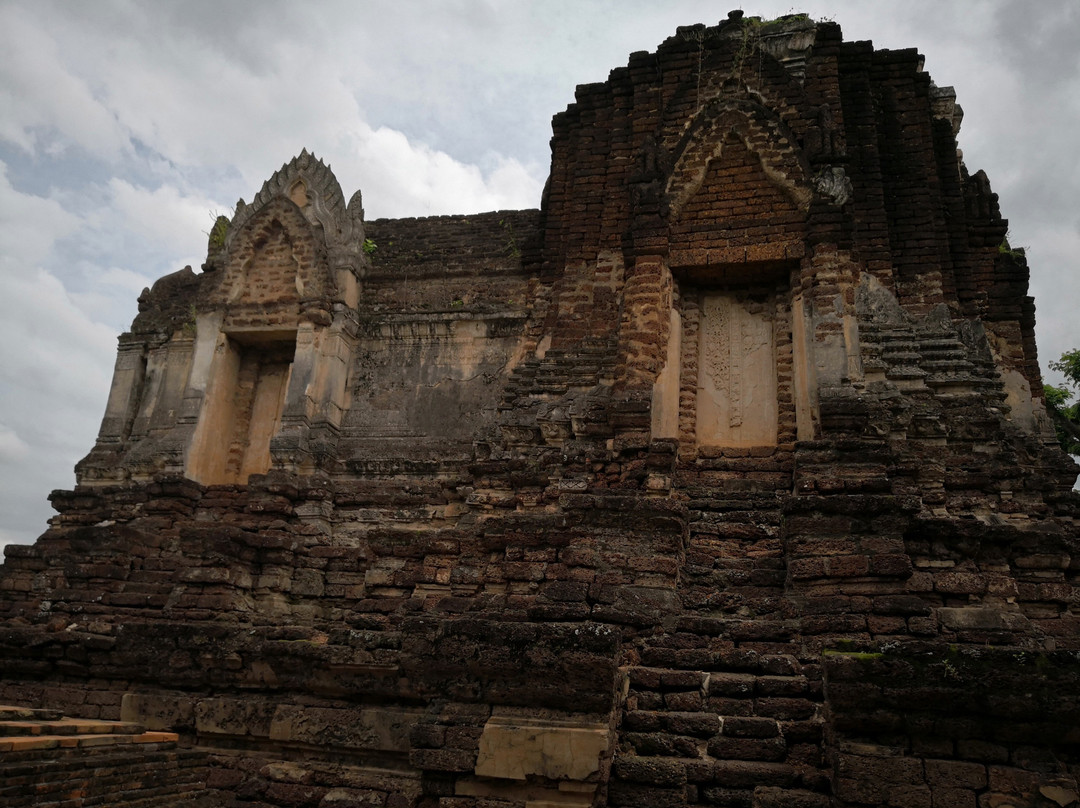 Chula Mani Temple景点图片