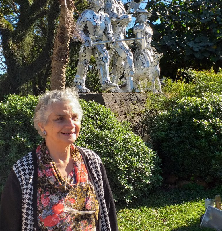 Praca do Imigrante-Dois Irmaos必去景点