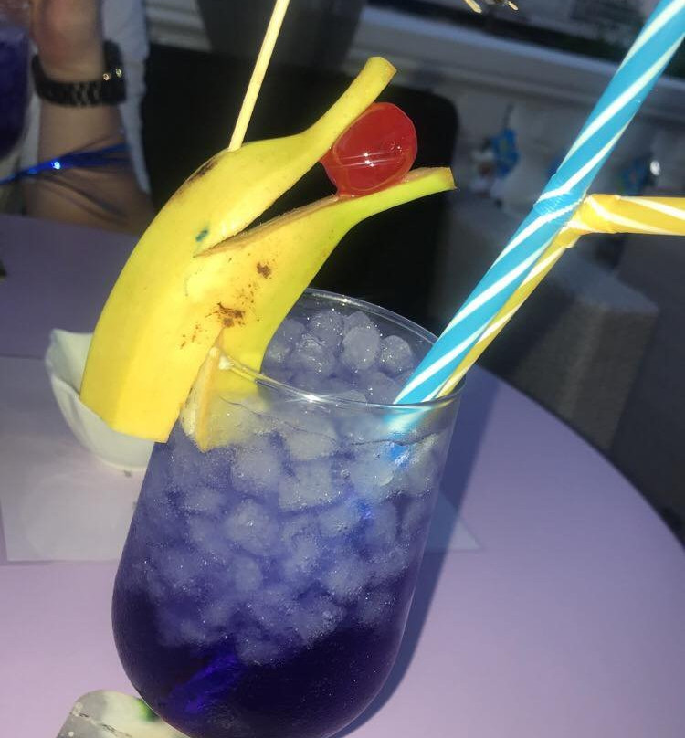 Sea Breeze Roof Cocktail Bar-阿雷克斯必去景点