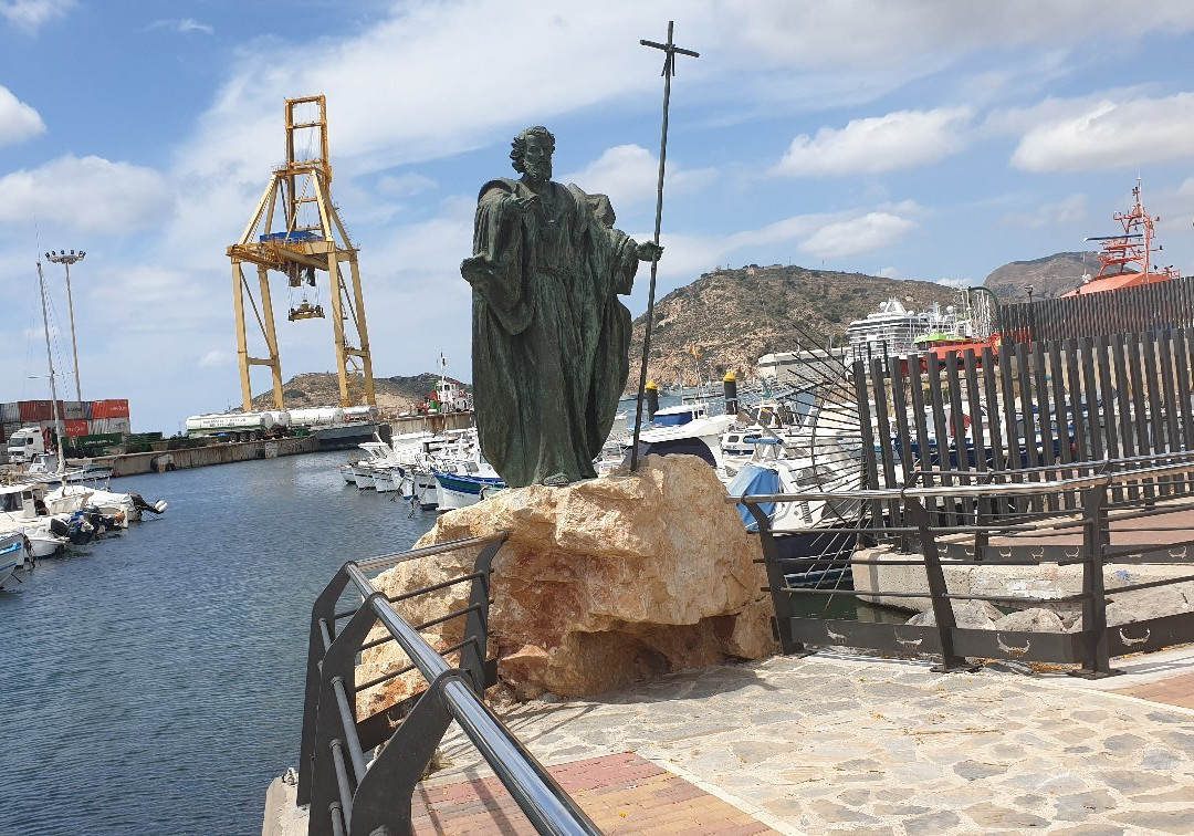 Estatua de Apostol Santiago景点图片