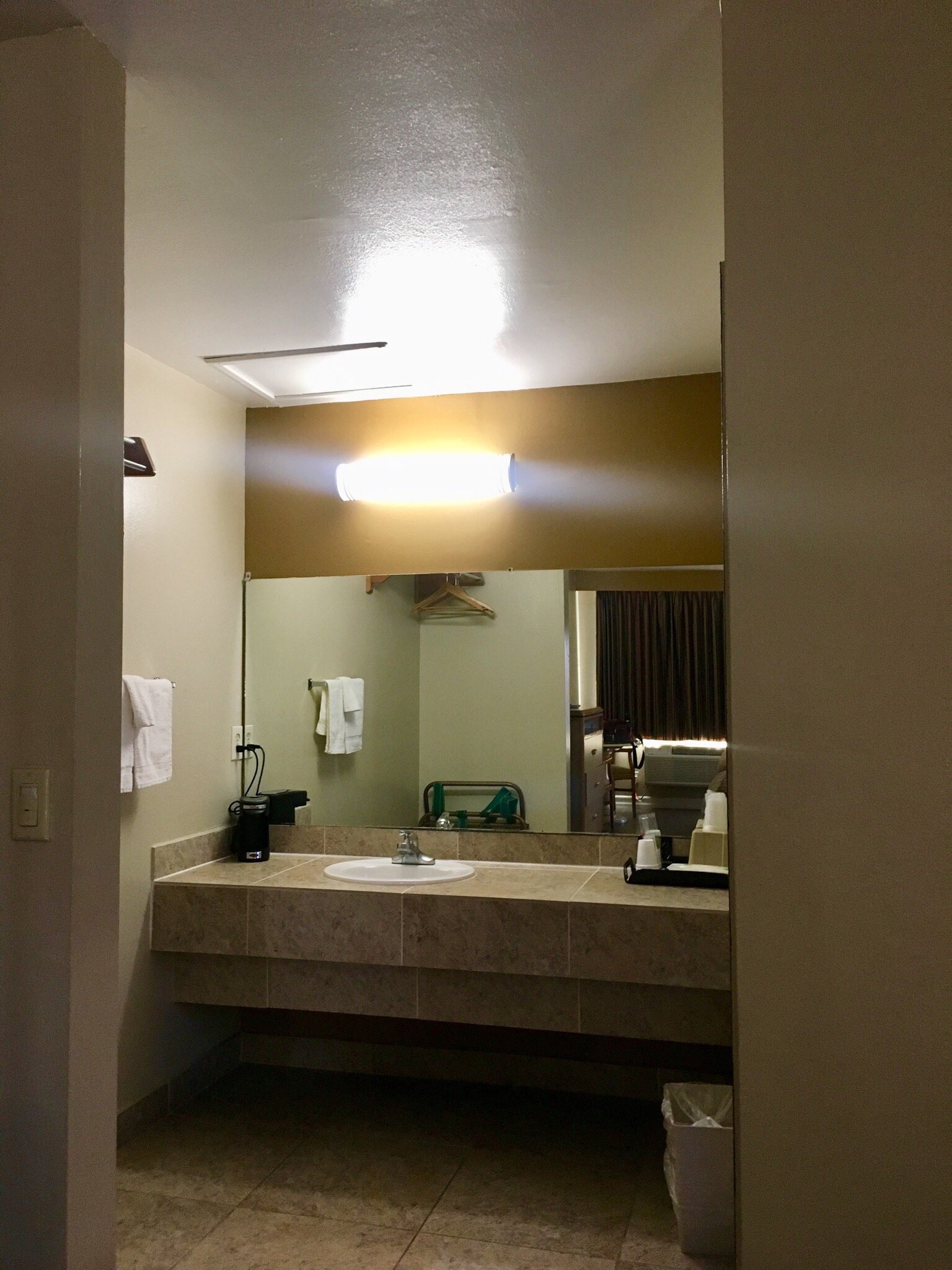 Budget Inn-官方