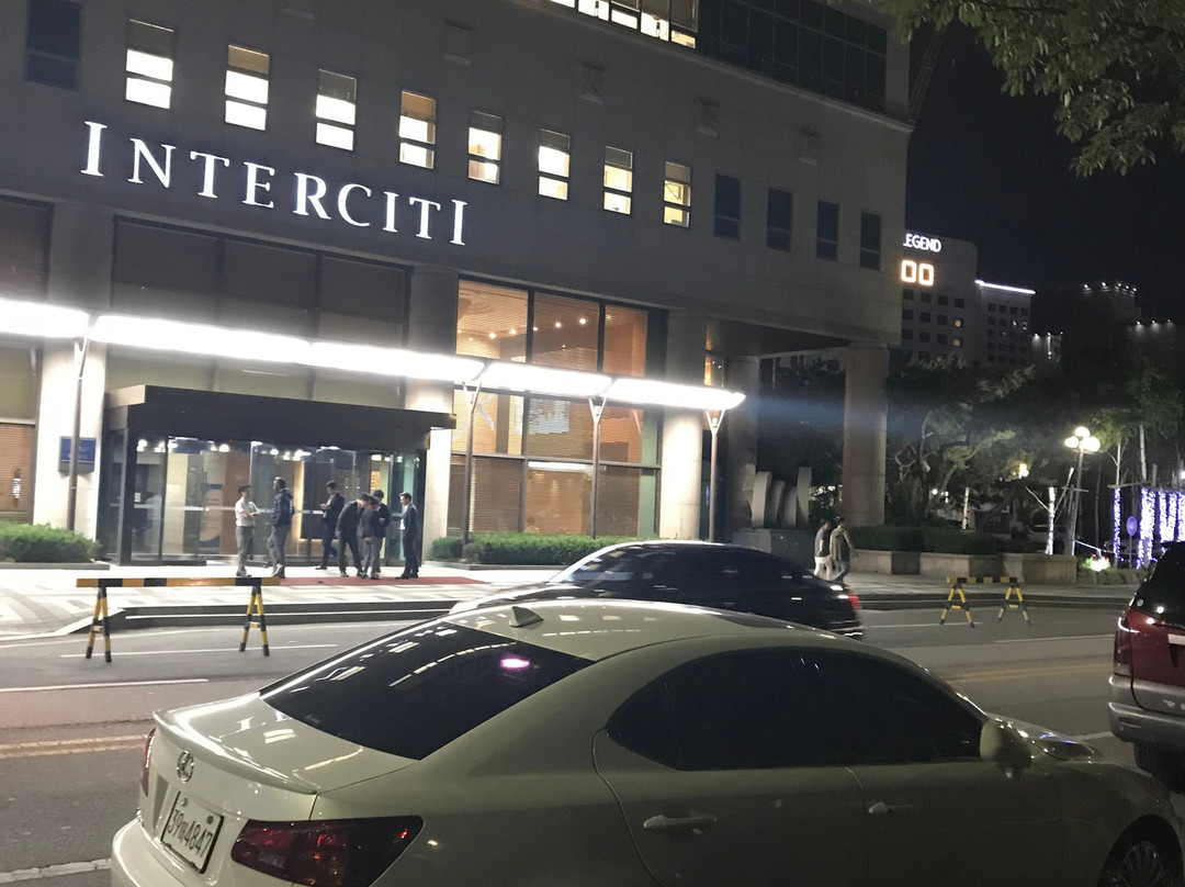 因特茨特酒店主图