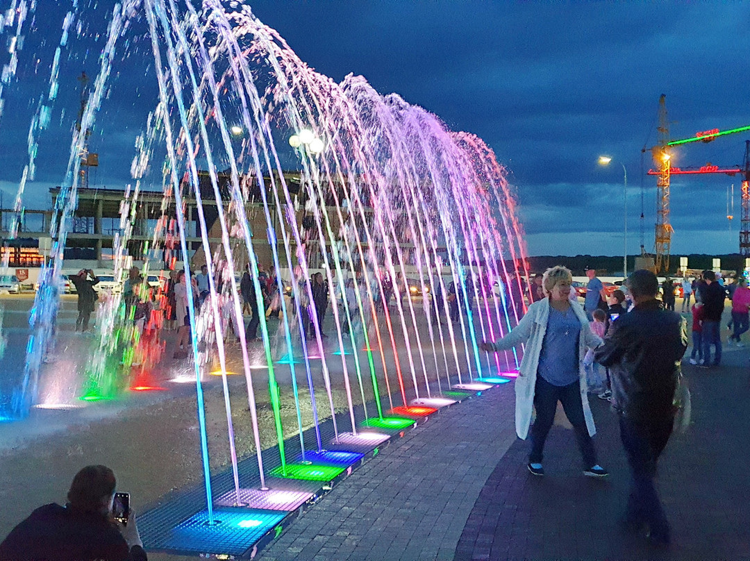 Svetomuzikalny Fountain景点图片