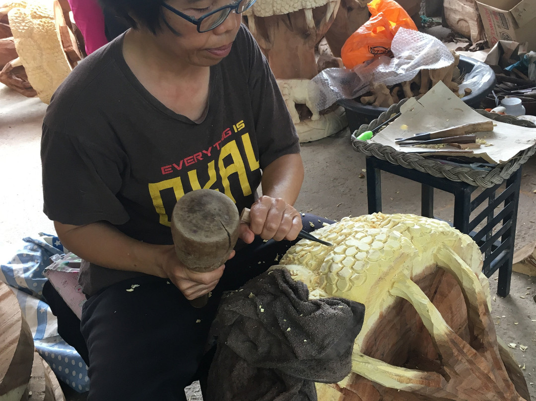Kad Sala Mae Kru Kum-讪巴东必去景点
