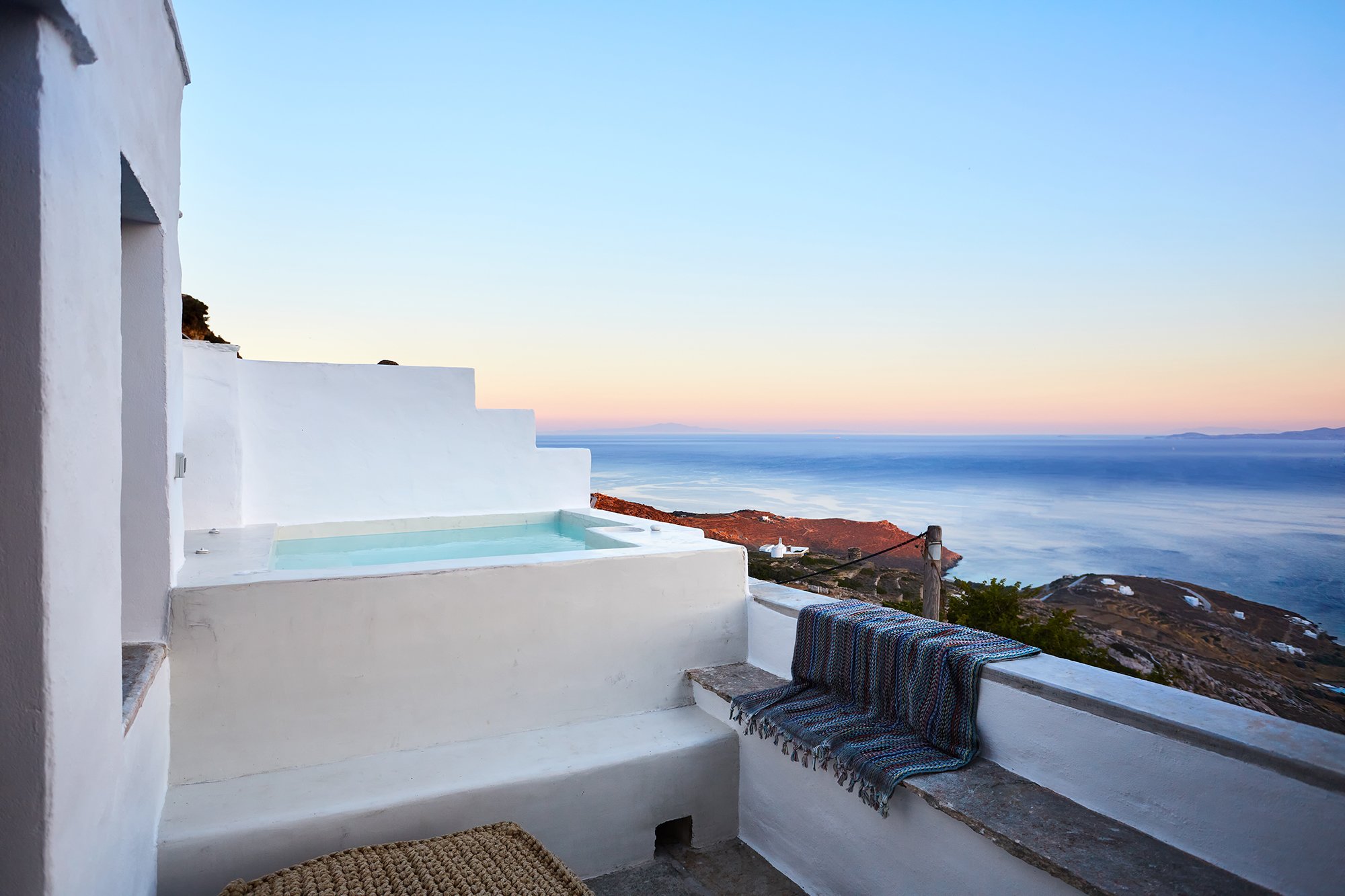 Living Theros Luxury Suites-官方