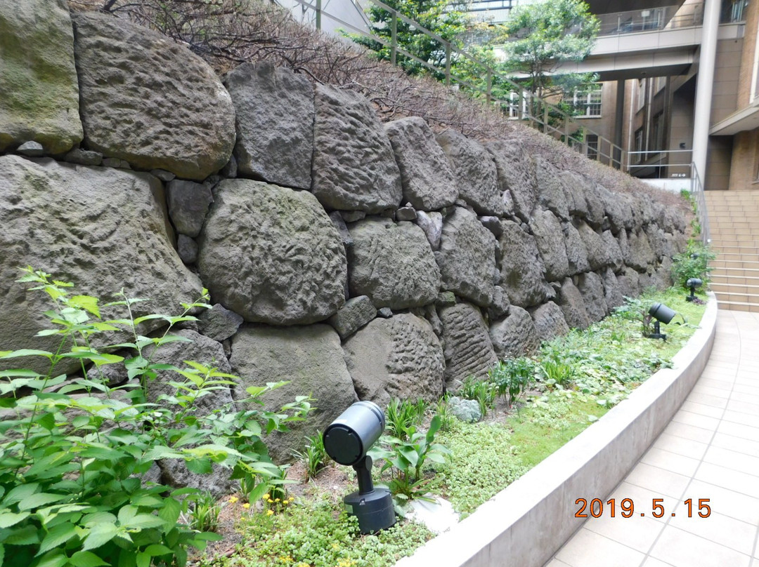 Edo Castle Stone-walled Moat景点图片