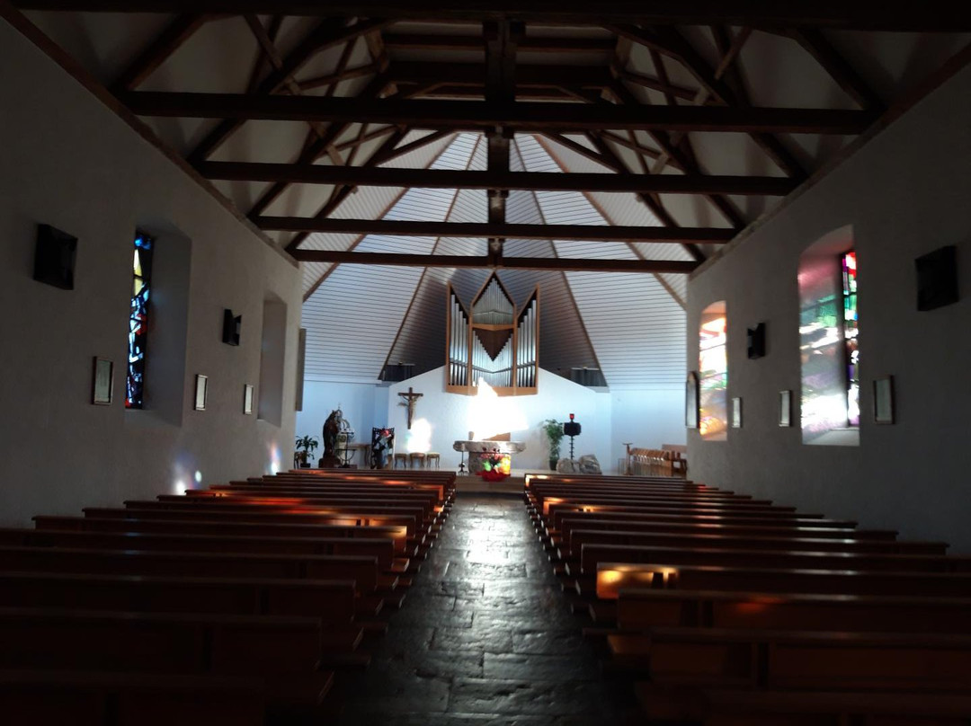 Eglise Catholique de Lajoux景点图片