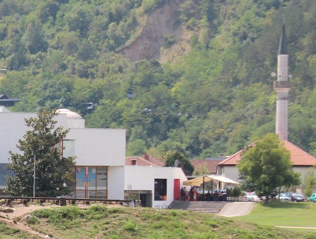 Podbreska dzamija景点图片