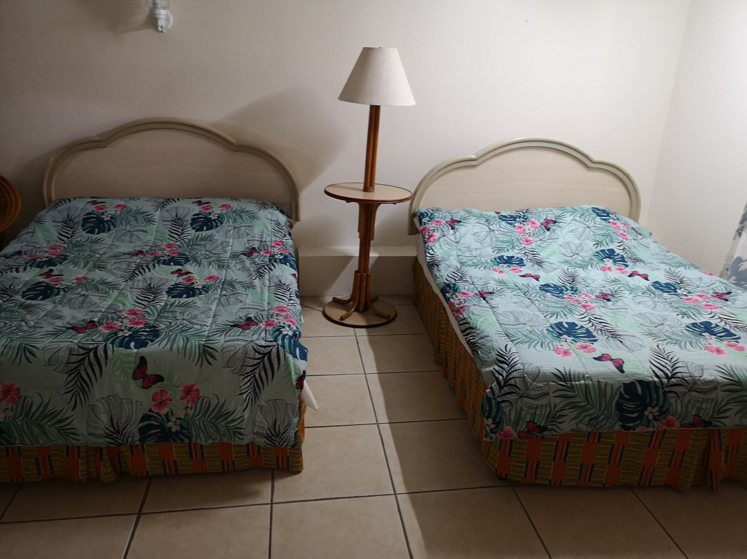 Wave Crest Holiday Apartments主图