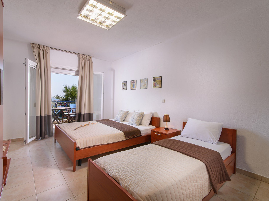 Asterias Hotel主图