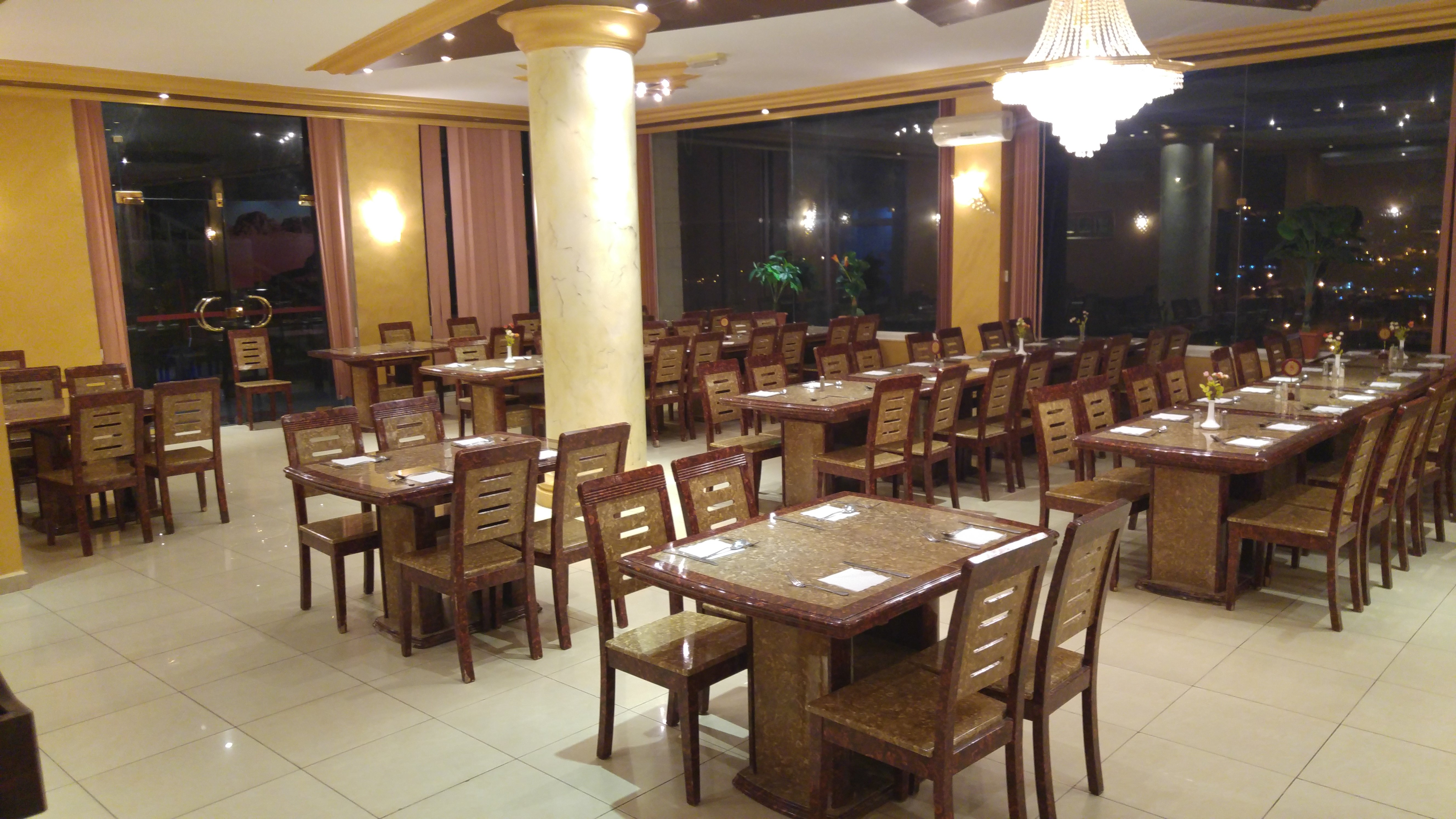 奥斯卡佩特拉酒店-餐饮