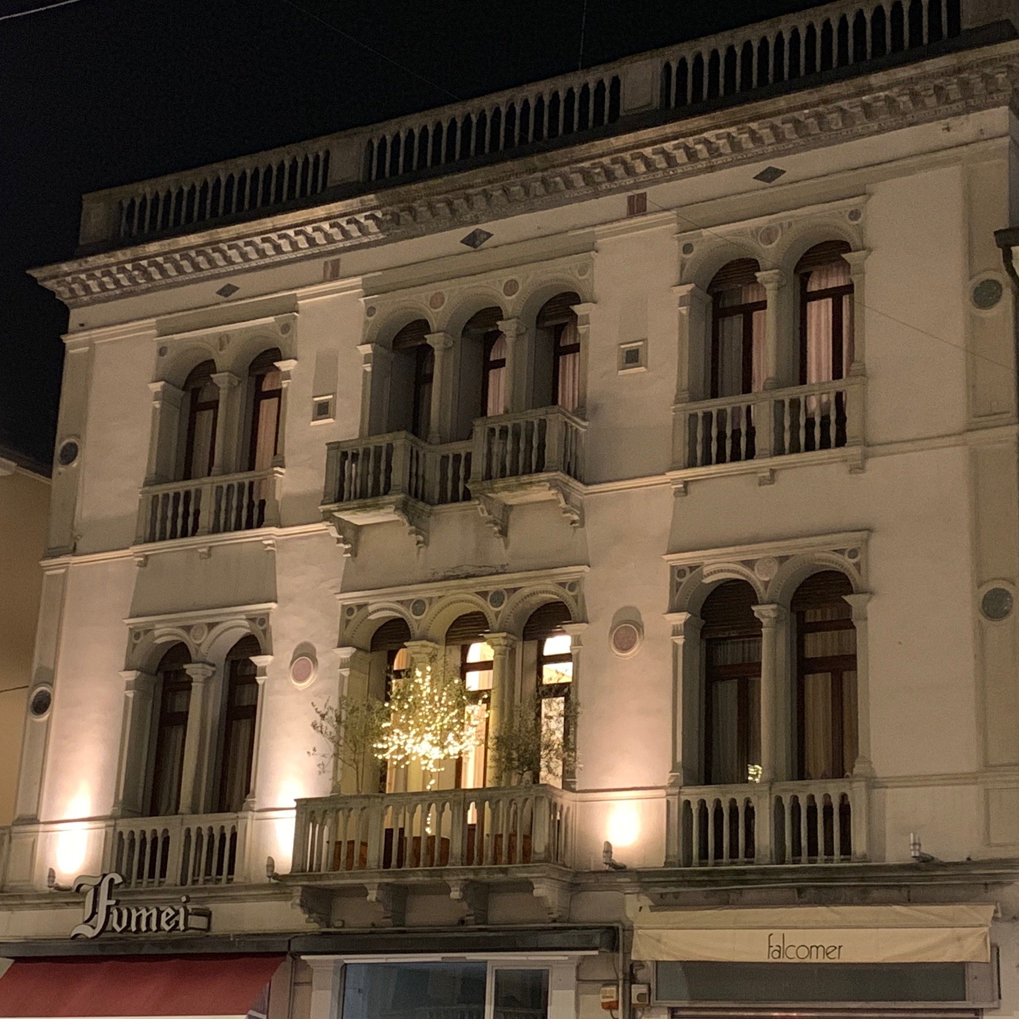 Palazzina Mori-官方