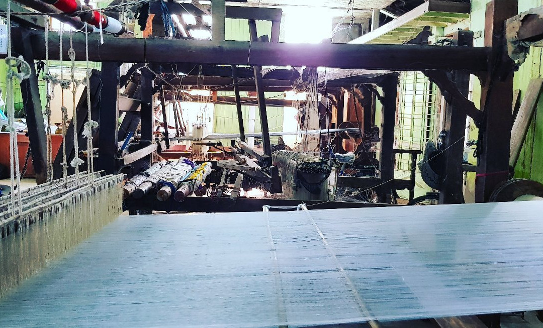 Thein Nyo Silk Weaving Factory景点图片
