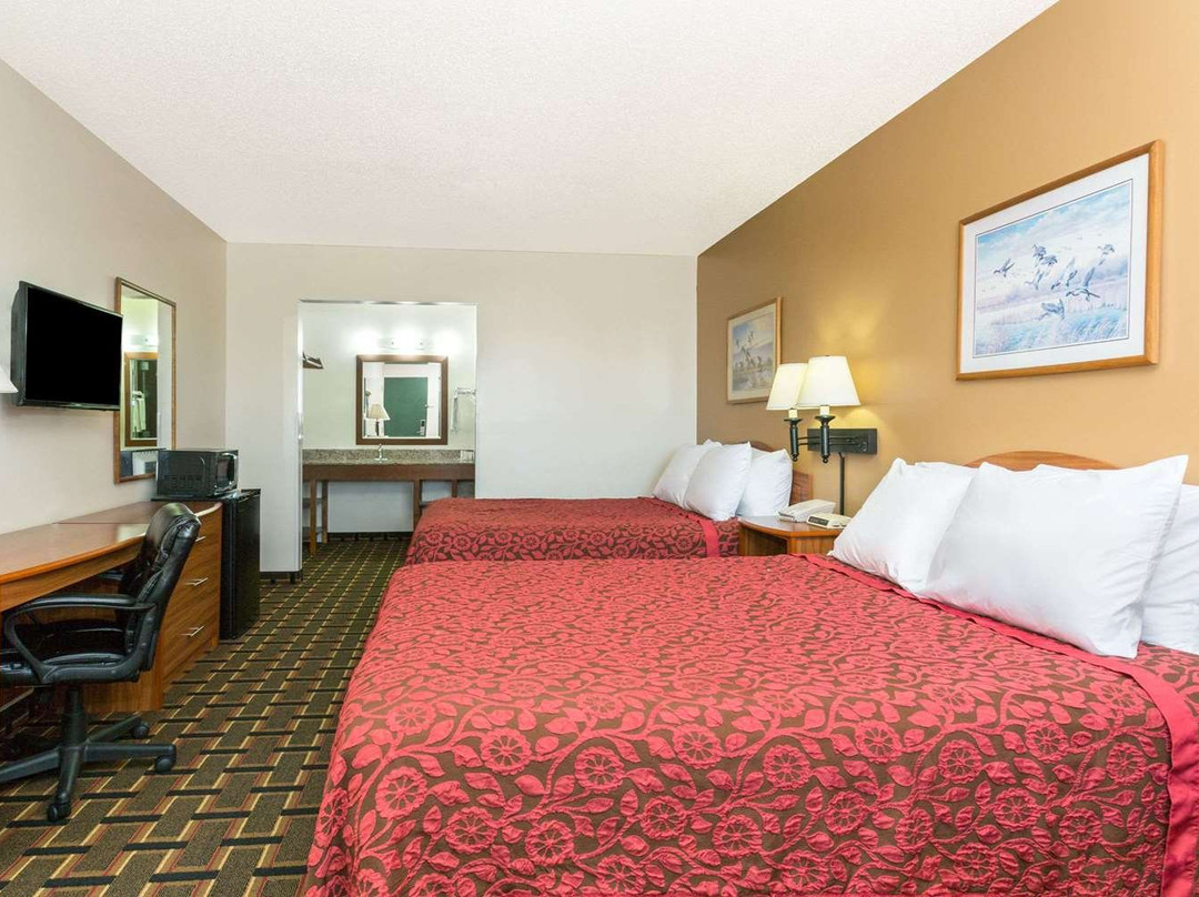 Days Inn by Wyndham Paxton主图