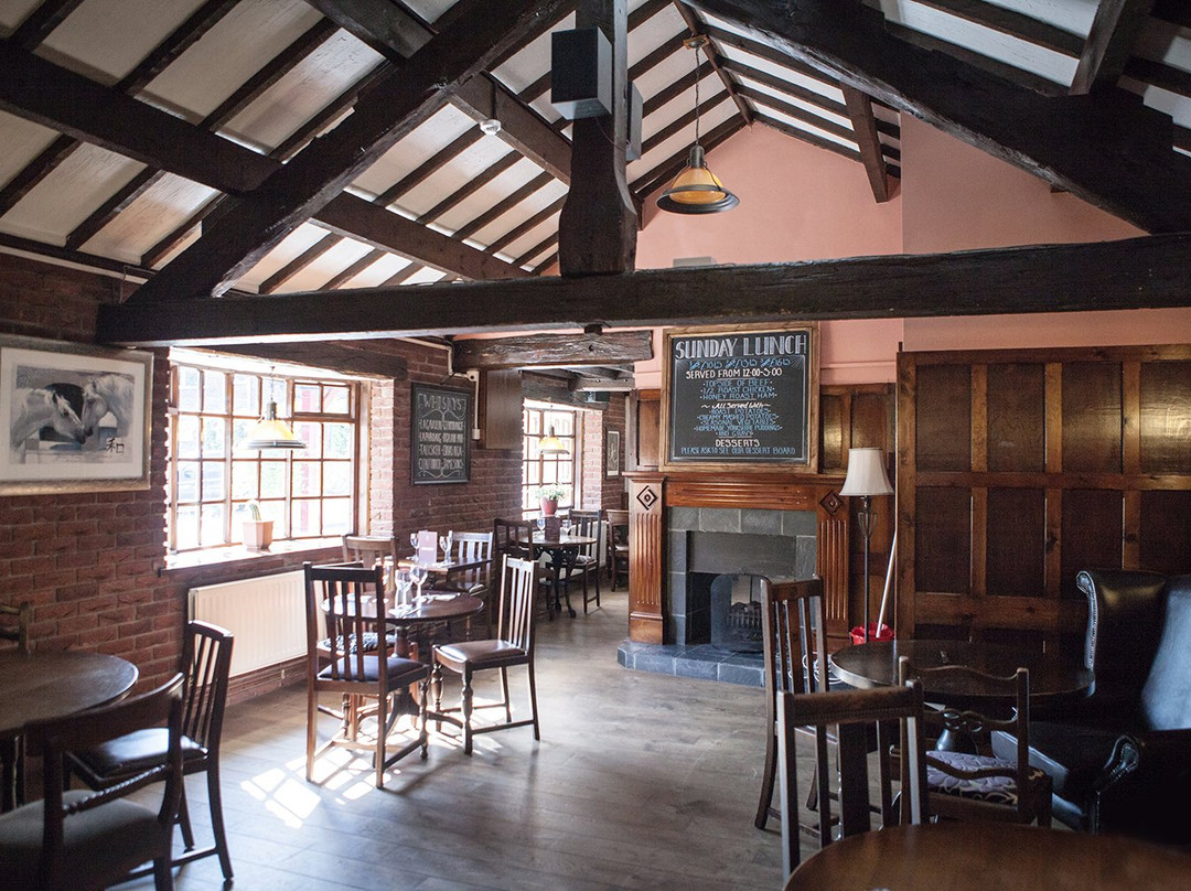 The Crewe Arms Hotel主图