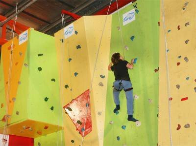 The White Bear-Hadera必去景点