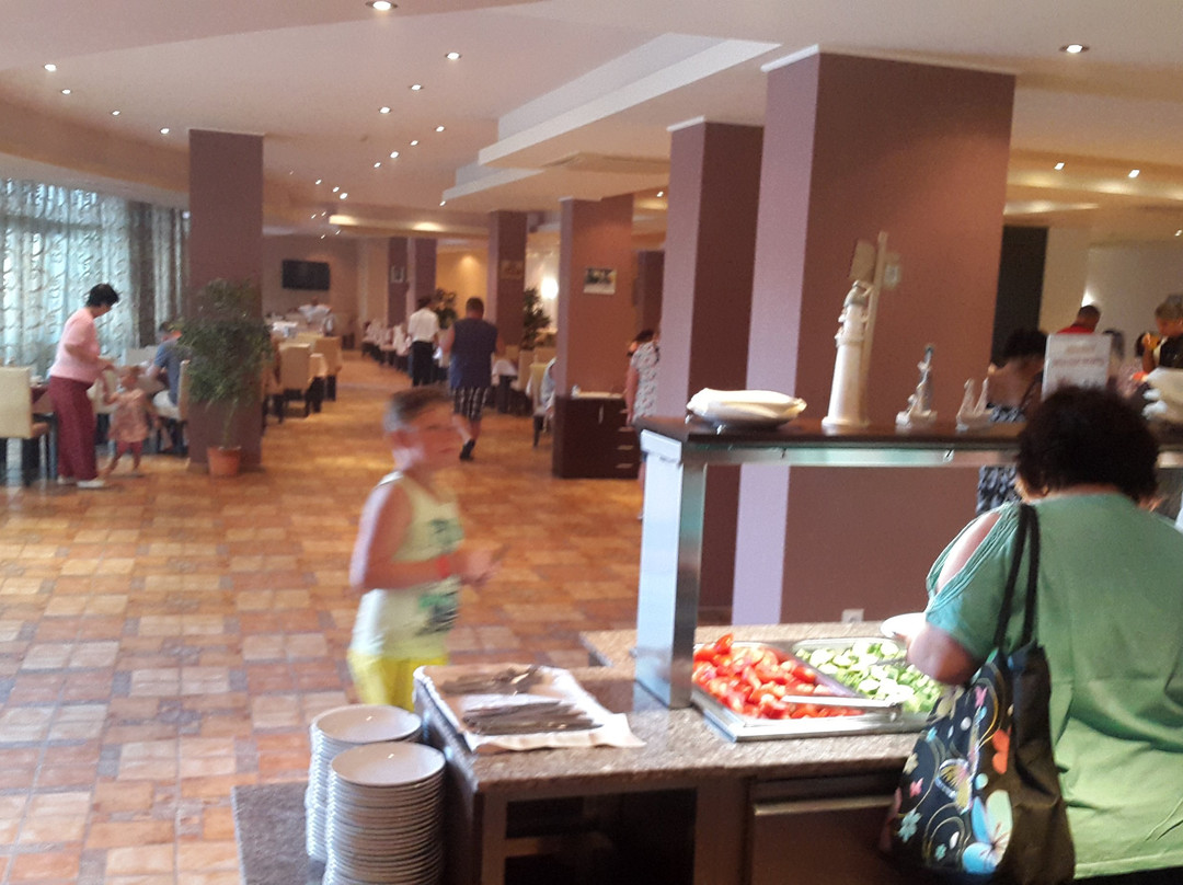 Saint George Palace Hotel主图