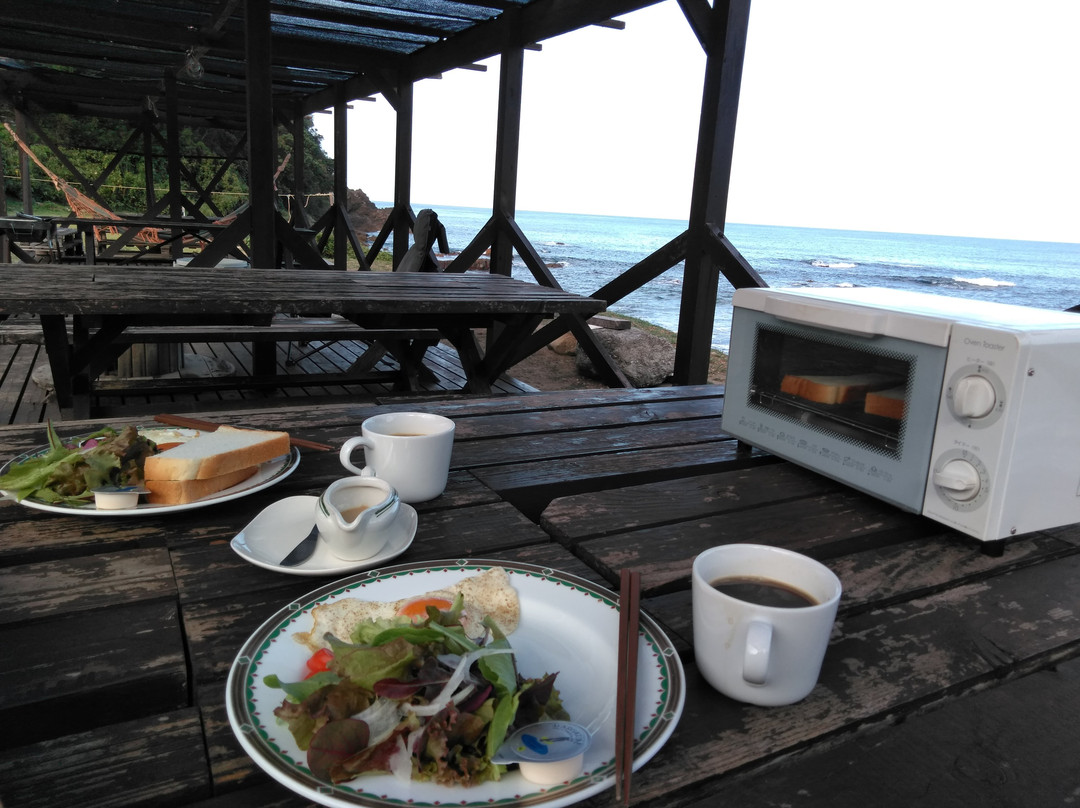 Amakusa West Coast Backpackers Fu-raibou