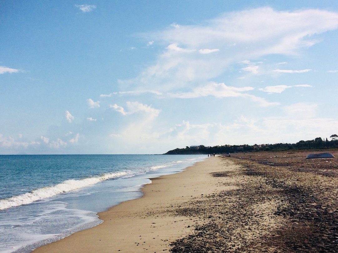 Spiaggia Salinelle景点图片