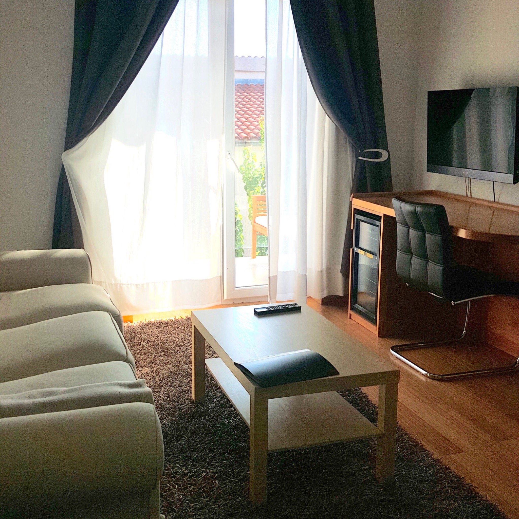 Viktoria Lodge-官方