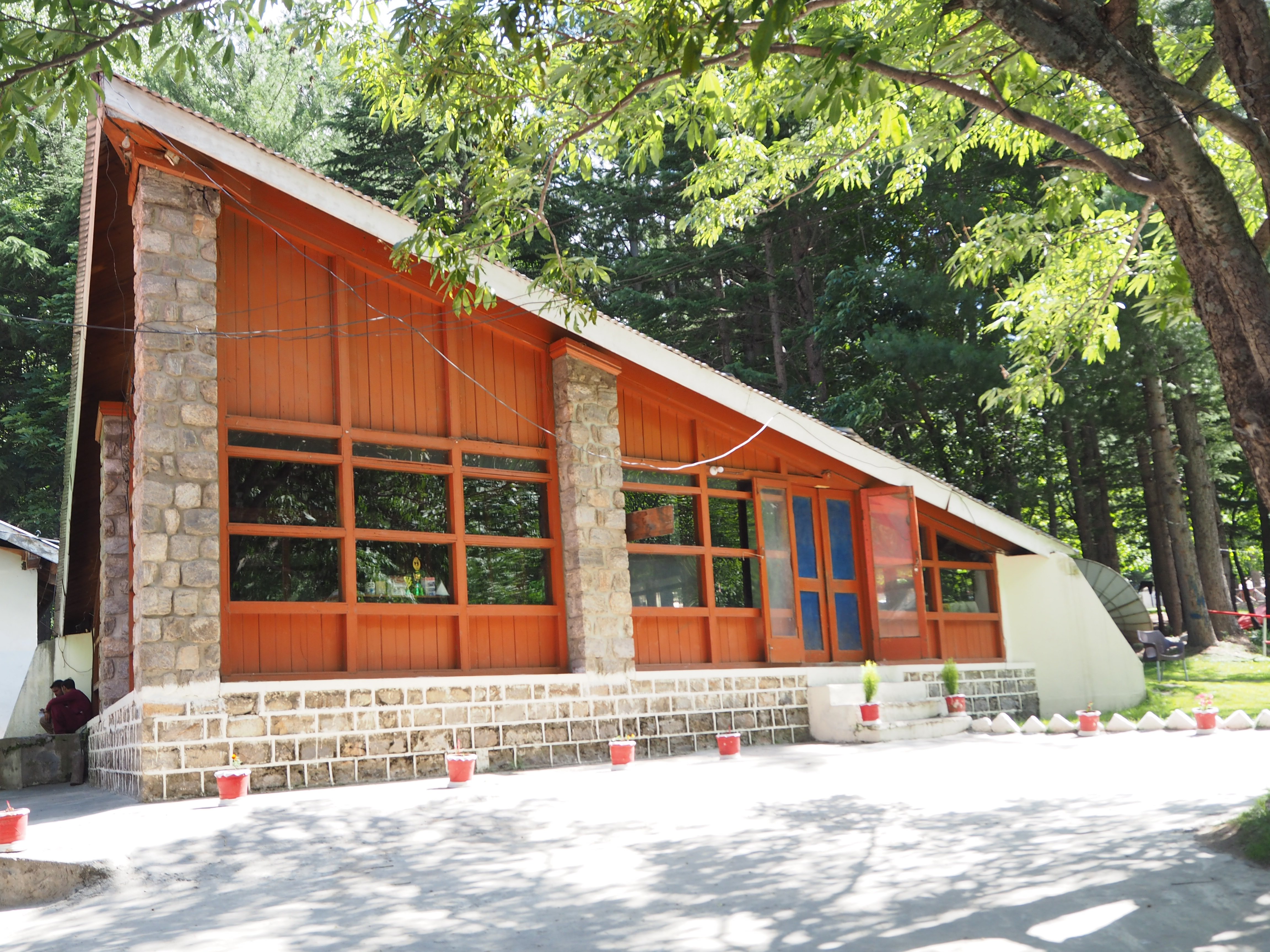 PTDC Naran Motel-浴室