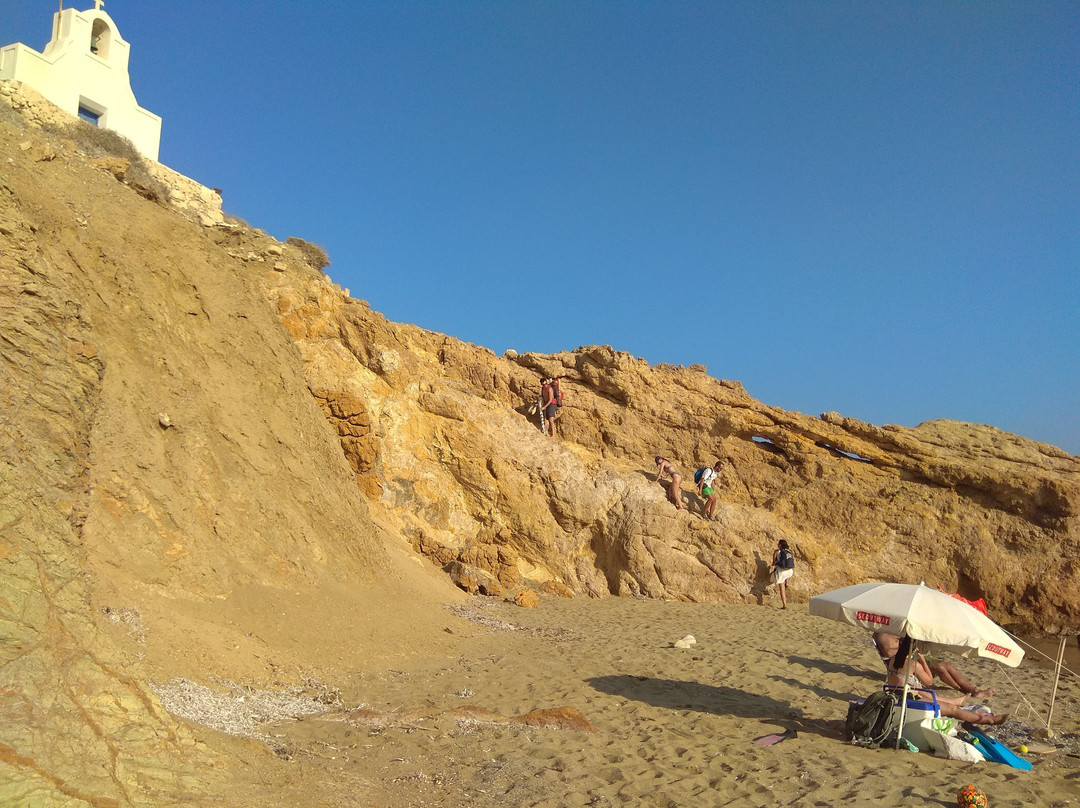 Agioi Anargyroi Beach-Anafi必去景点