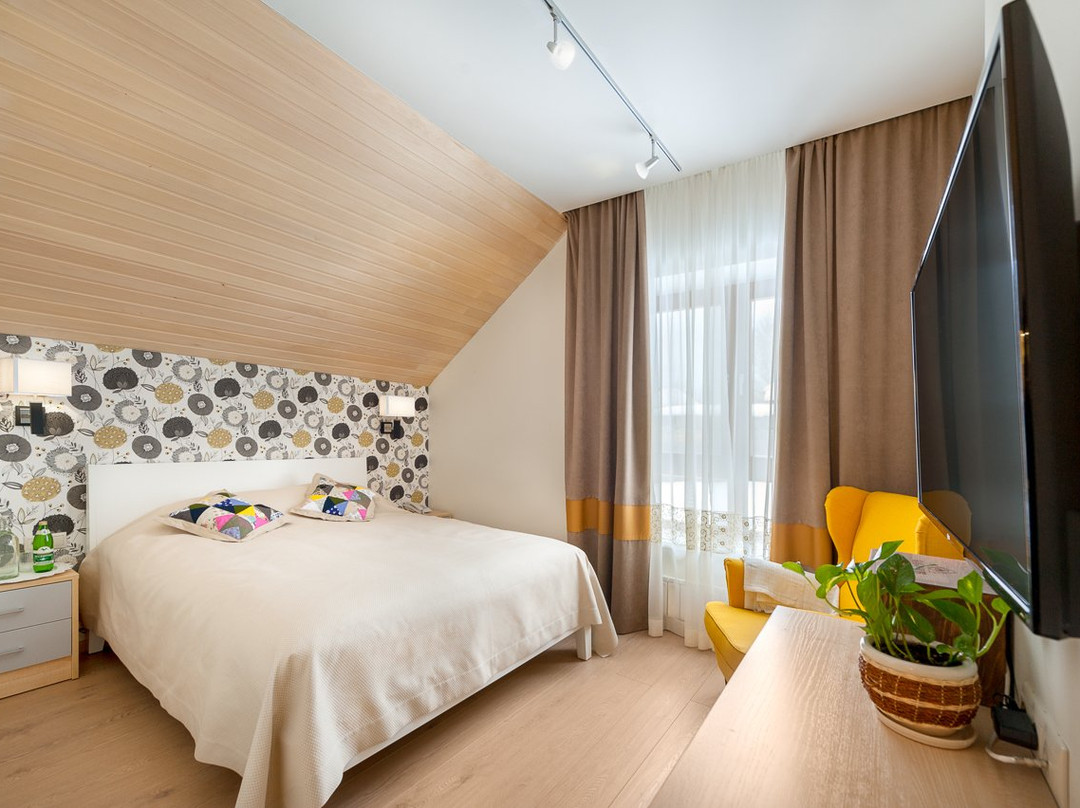 Club-chalet Verkhoturye主图