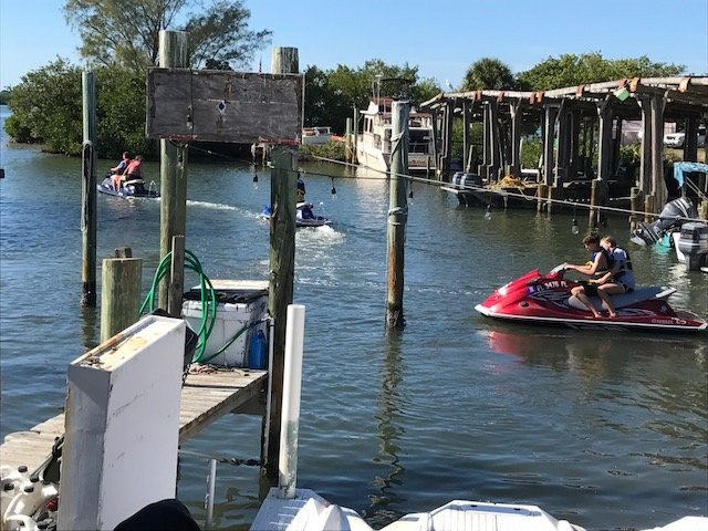 Island Jet Ski Tours & Rentals-恩格尔伍德必去景点