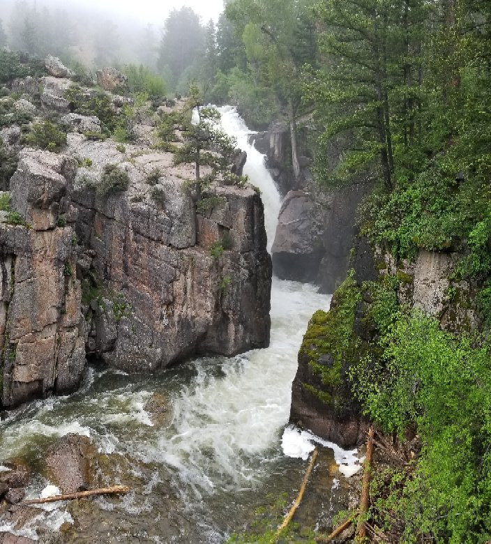 Garden Creek Falls-卡斯珀必去景点