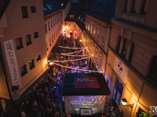 Rooster Lent-马里博尔必去景点