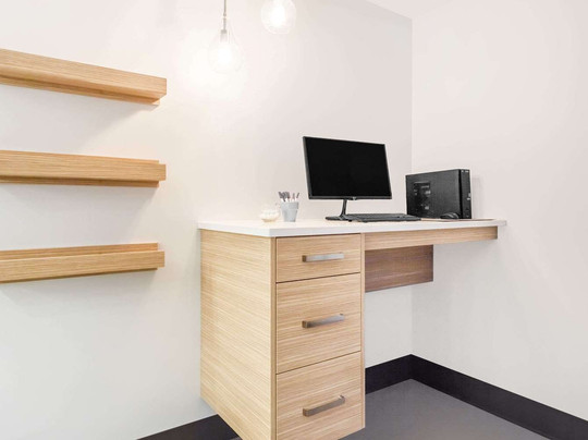 Knights Inn Merritt主图