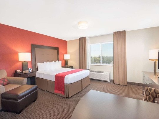 Hawthorn Suites by Wyndham Williston主图