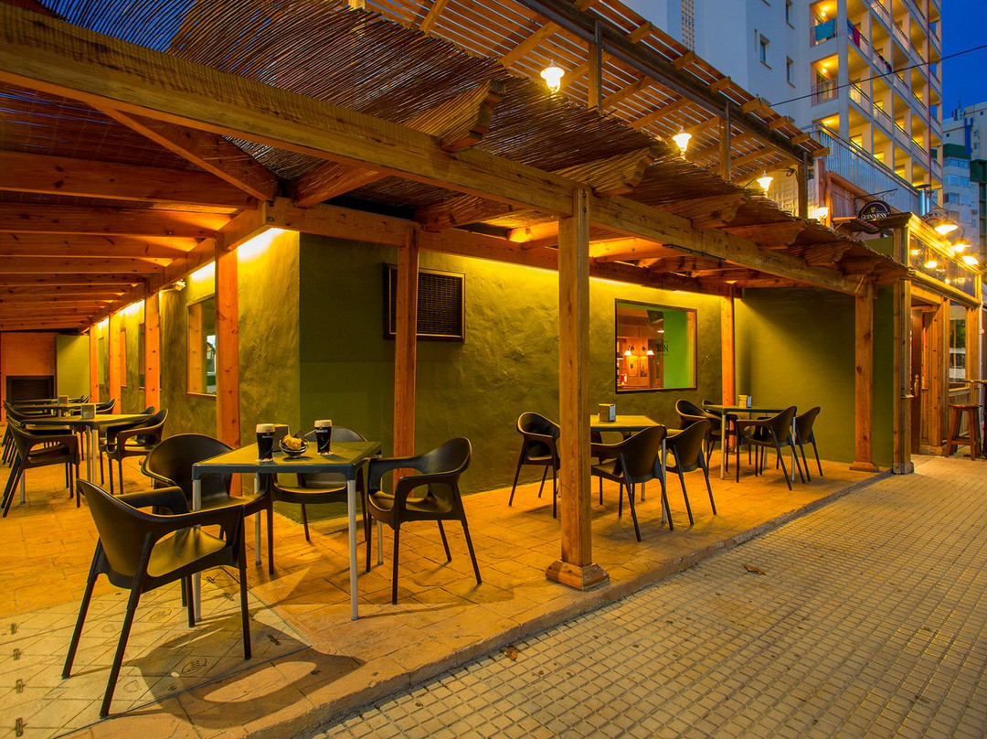 Dublin Live Music Pub-甘迪亚海滩必去景点