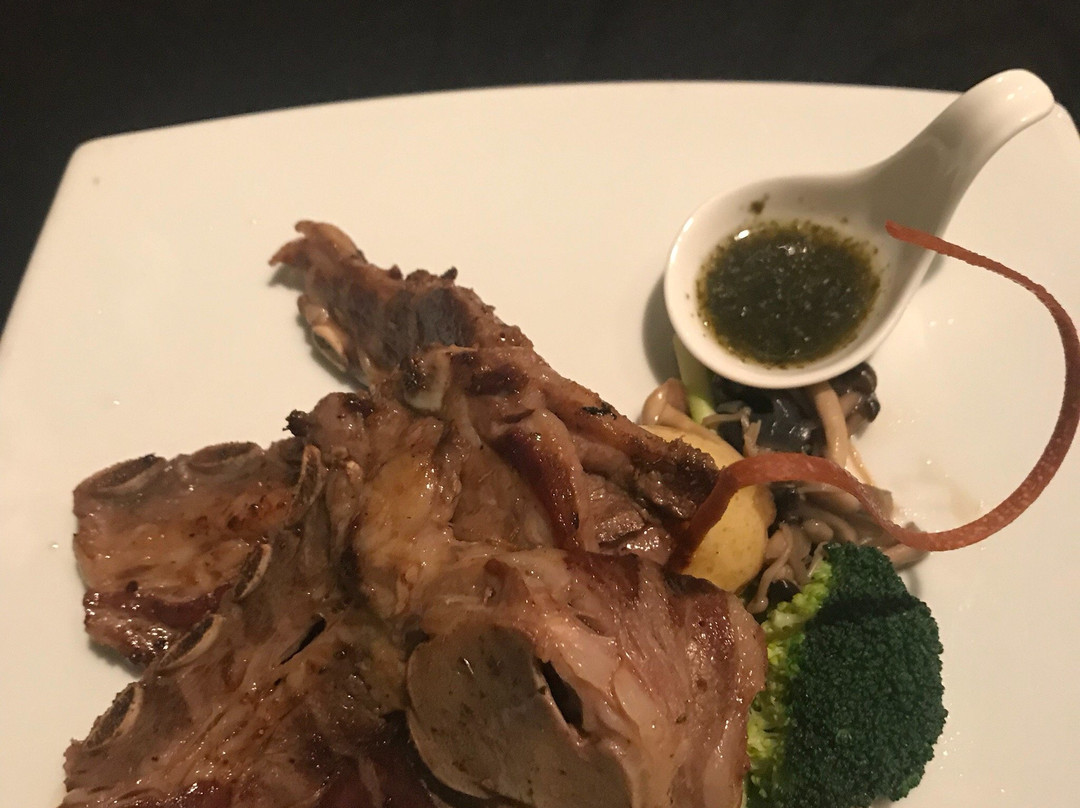 9's Grill and cafe
