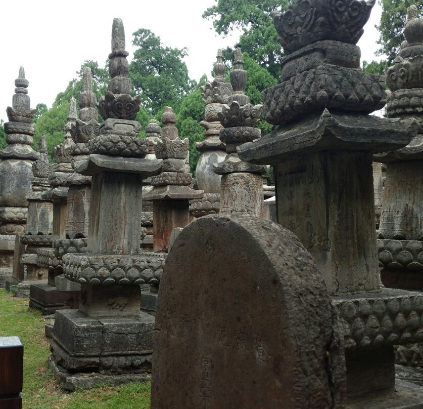 济南灵岩寺-济南市必去景点