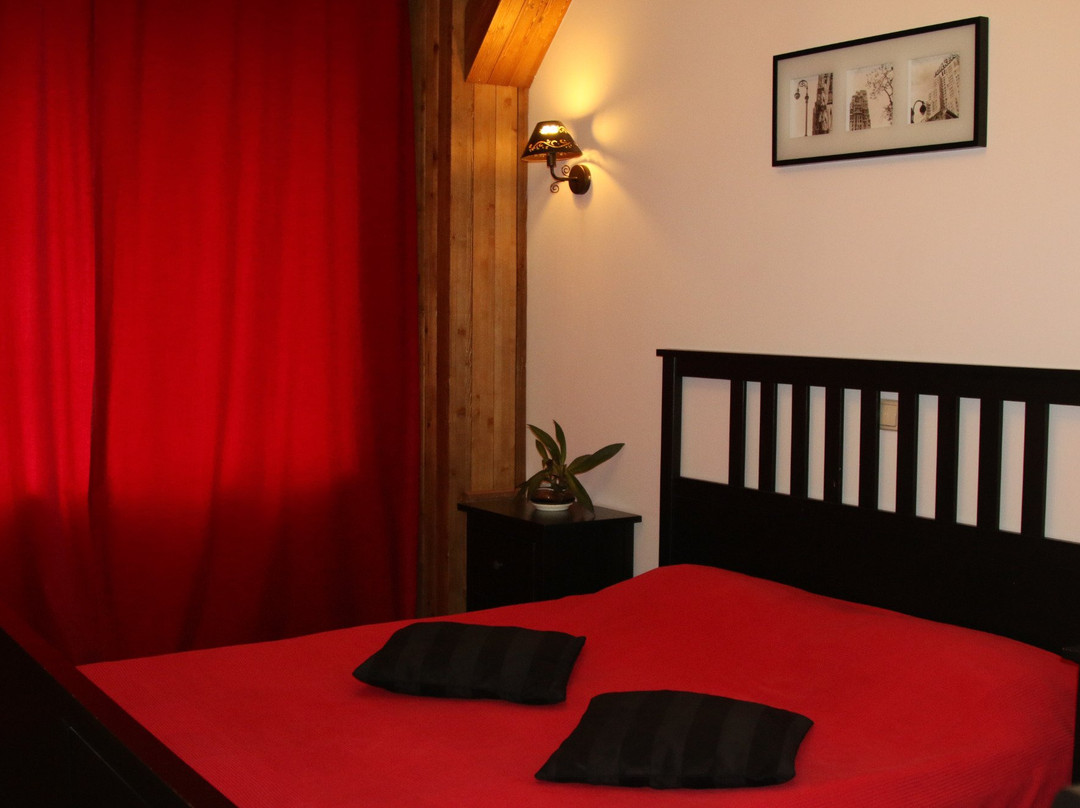 Penzyatka酒店住宿-Sarin Hotel