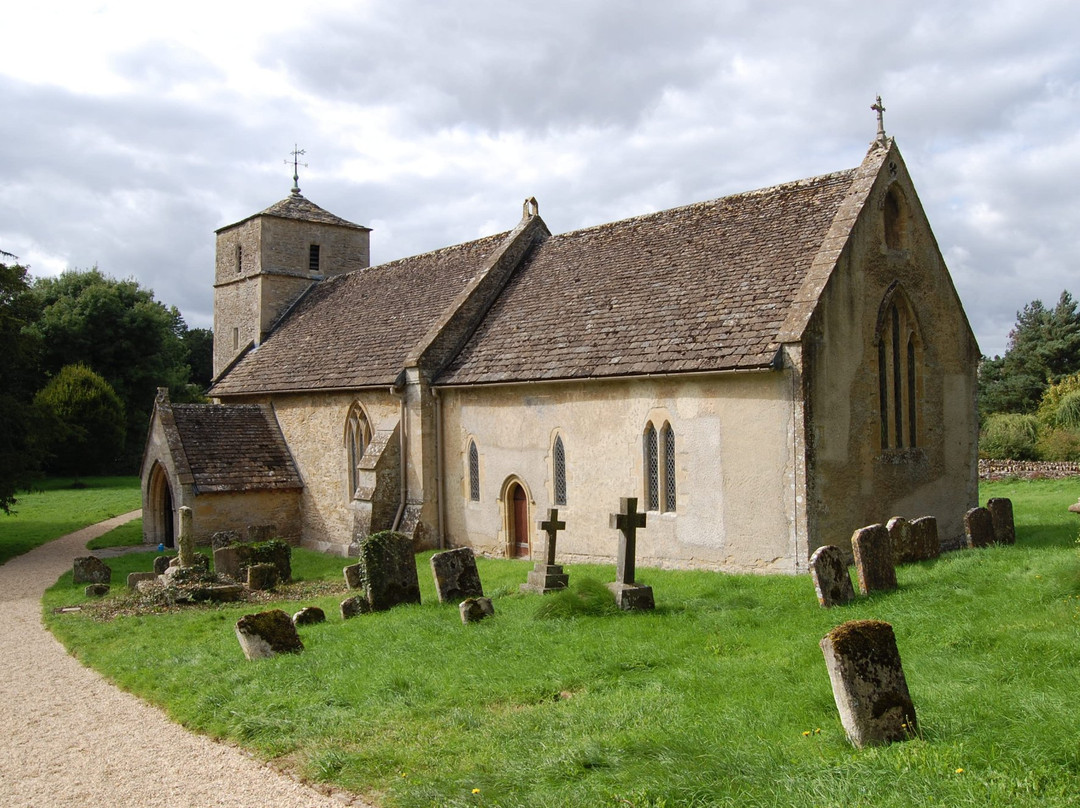 St Michael and St Martins Church景点图片