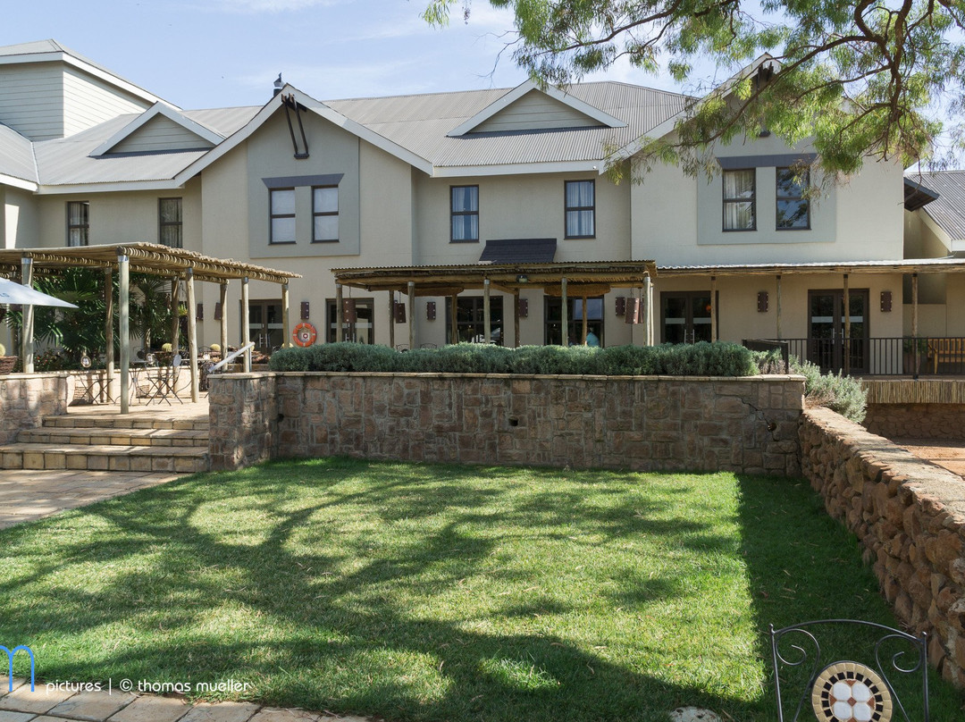 普罗梯亚威洛湖酒店主图