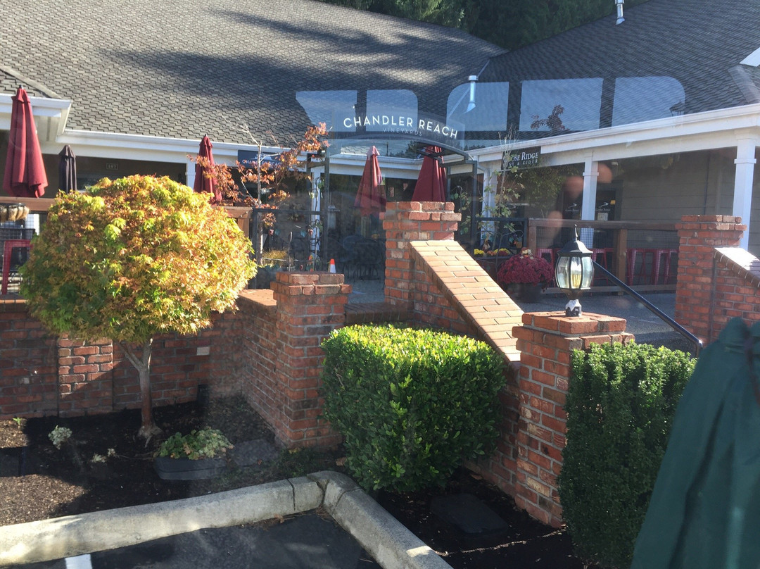 Wineries and Waterfalls Tour (Seatlle Tours)-西雅图必去景点