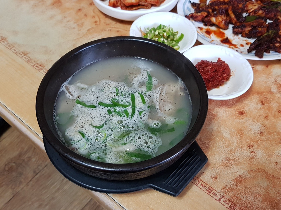 醴泉郡餐馆和美食-Dragon Palace Regular Restaurant