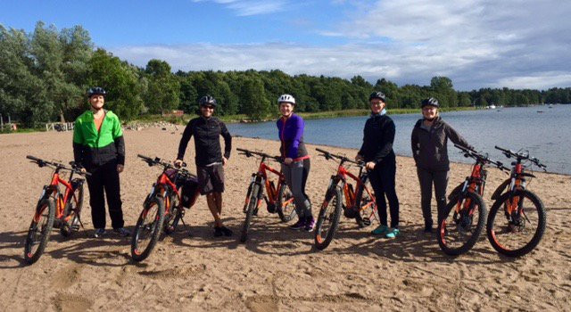 Happy eBikers-赫尔辛基必去景点