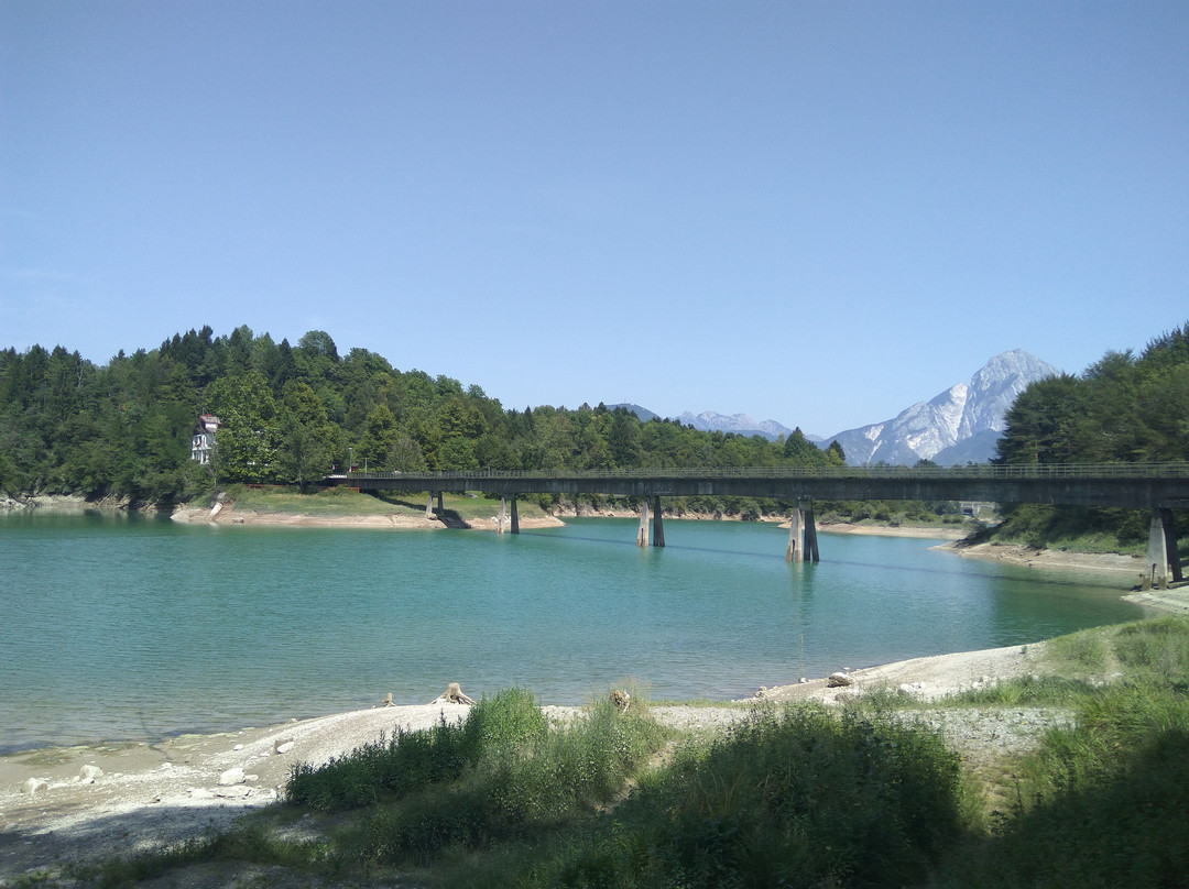 Lago di Verzegnis景点图片