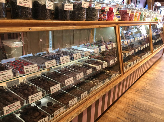 Lazy Dog Chocolateria-Grass Valley必去景点