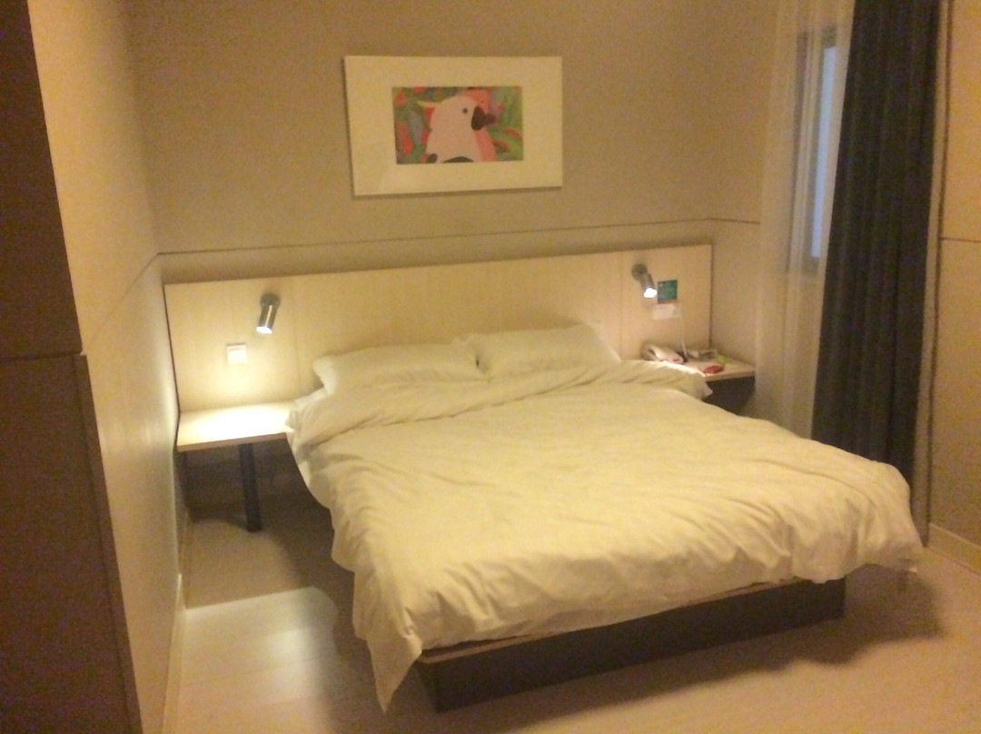 海宁锦江之星火车站店 