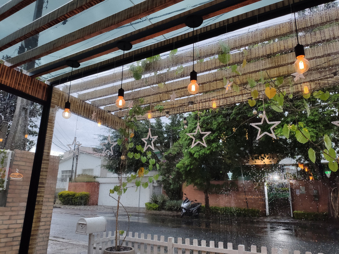 Little Kuppers Pie Shop