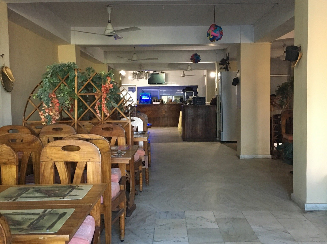 Hotel Rikman Continental主图