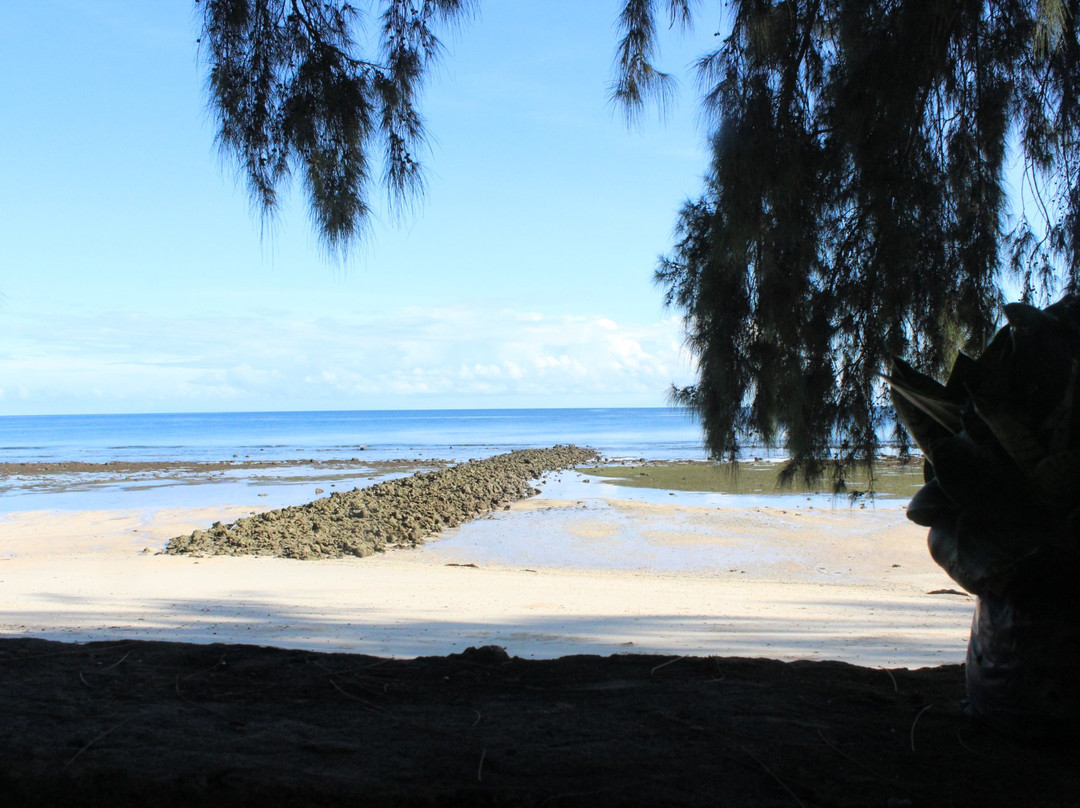 Puru Kambera Beach景点图片