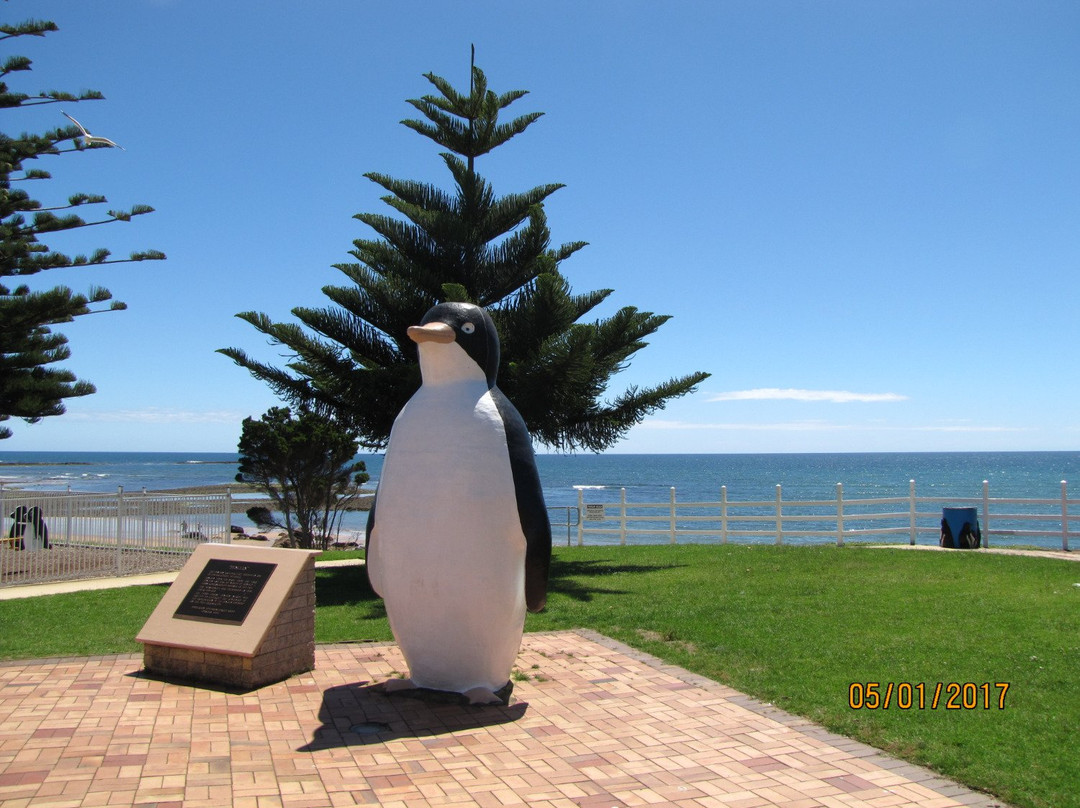Giant Penguin景点图片