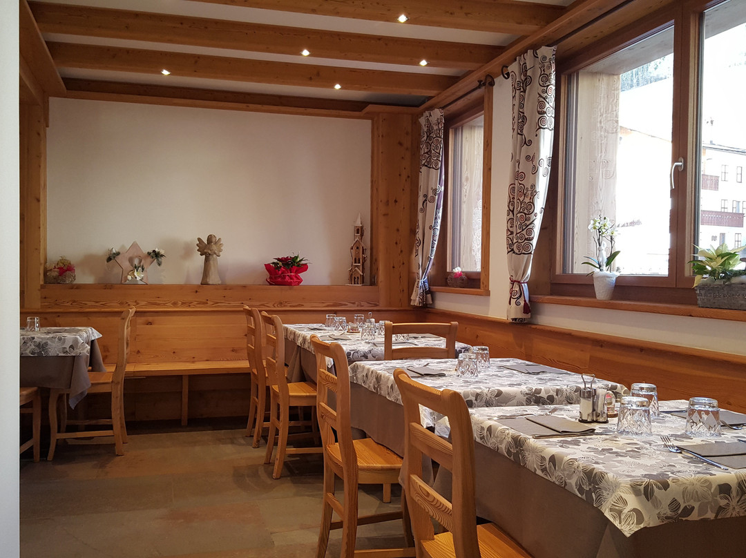 Caviola餐馆和美食-Pizzeria livia